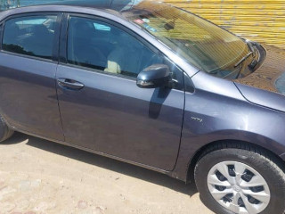 toyota-corolla-gli-2016