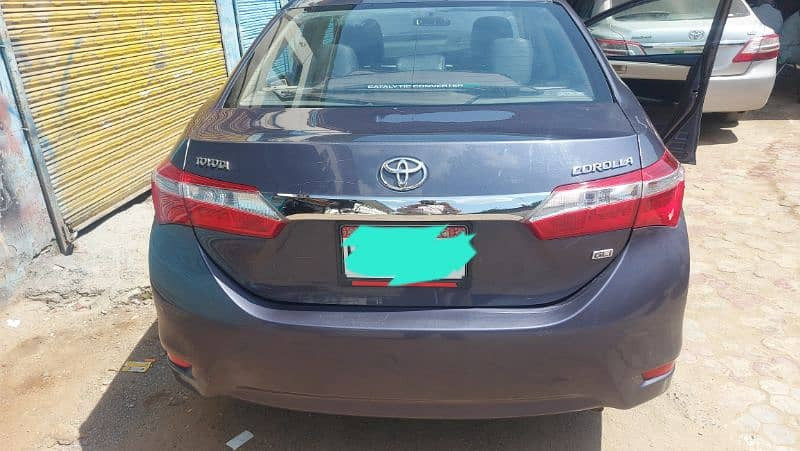 toyota-corolla-gli-2016-big-6