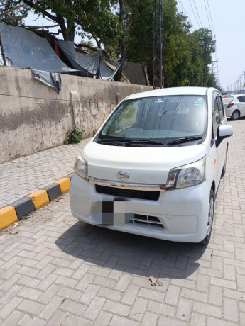 daihatsu-move-big-9
