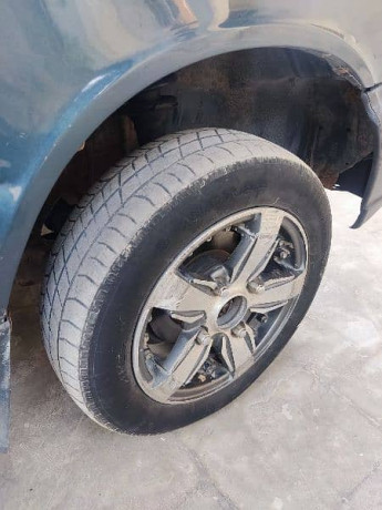 suzuki-mehran-vxm-2008-big-9
