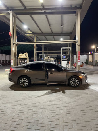 honda-civic-2017-ug-oriel-big-2