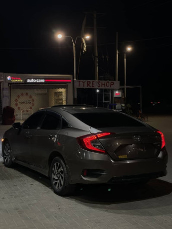 honda-civic-2017-ug-oriel-big-7