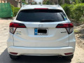 honda-vezel-2016-small-4