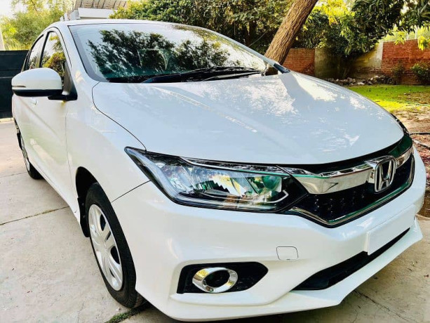 honda-city-12cvt-big-0