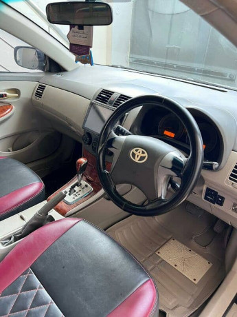 toyota-sr-altis-2010-big-0
