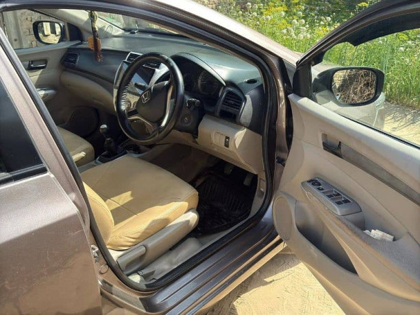 honda-city-2015-big-7