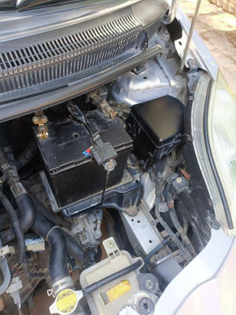 toyota-vitz-model-2010-registered-2014-big-8