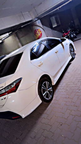 toyotta-corrola-altis-16-201920-big-5