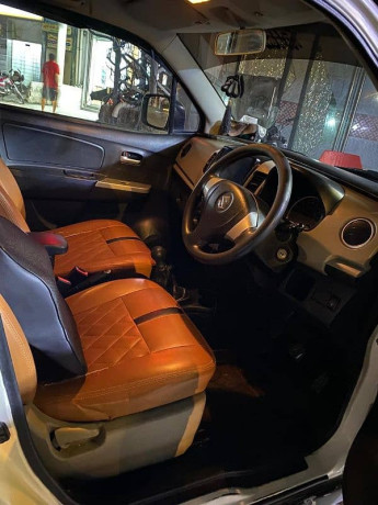 suzuki-wagon-r-2015-big-11