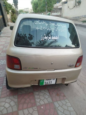daihatsu-cuore-2008-big-6