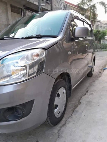 suzuki-wagon-r-2017-big-2