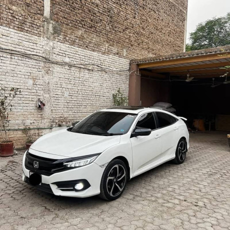 honda-civic-oriel-18-2018-big-1