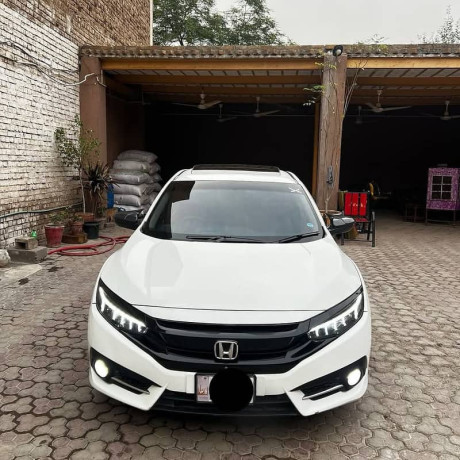 honda-civic-oriel-18-2018-big-0