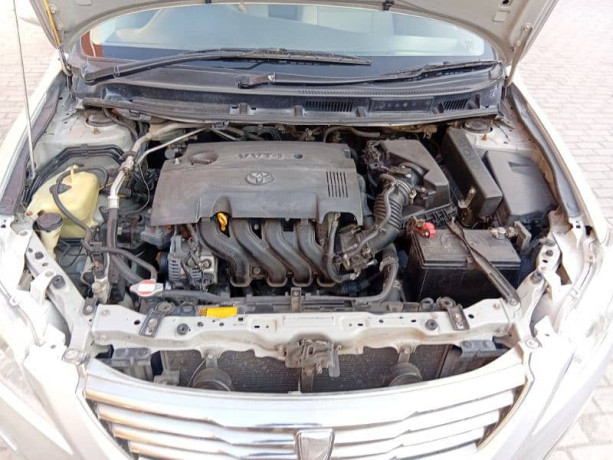 toyota-premio-f-2007-big-9