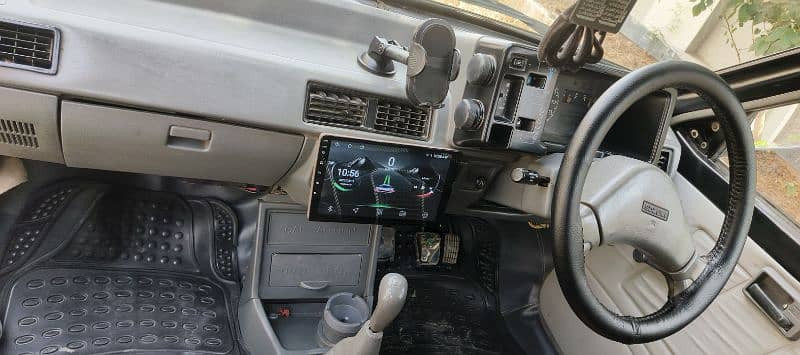 suzuki-mehran-vx-2011-big-10