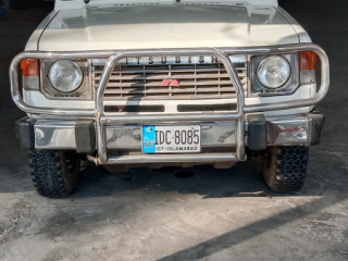 pajero-1989