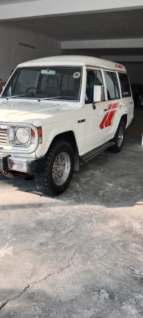 pajero-1989-big-1