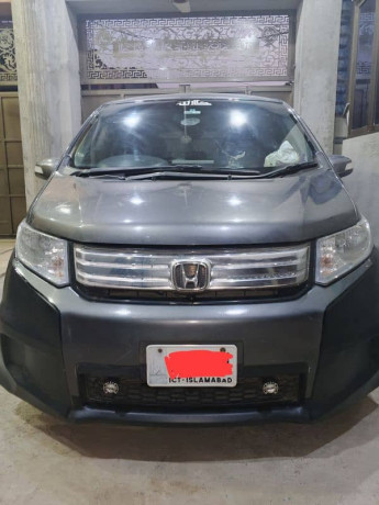 honda-freed-201703016371471-big-2