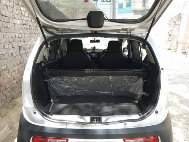 suzuki-alto-2022-big-18