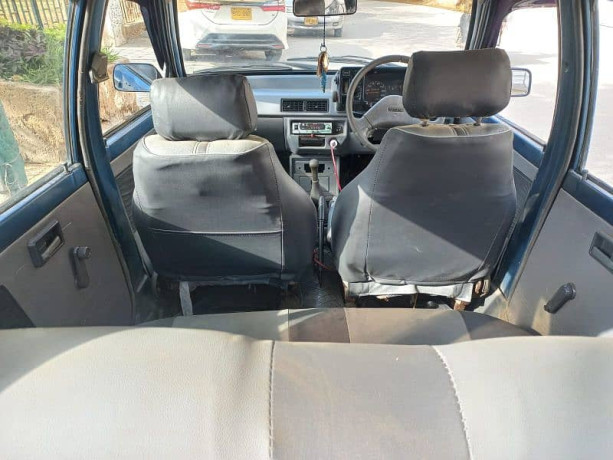 suzuki-mehran-vxr-2009-big-9