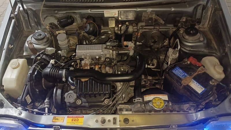 suzuki-mehran-vx-2014-big-10