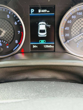 hyundai-elantra-gls-2024-big-8