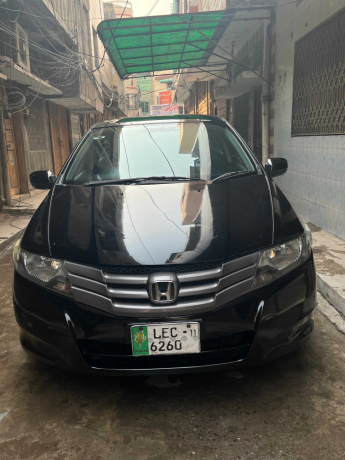 honda-city-12l-mt-big-0
