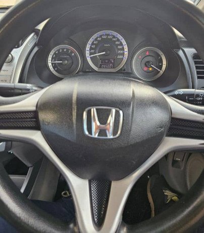 honda-city-aspire-2016-big-8