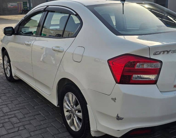 honda-city-aspire-2016-big-1