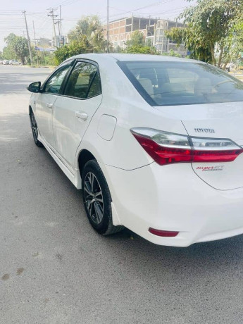 toyota-corolla-altis-2019-big-4