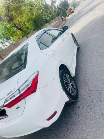 toyota-corolla-altis-2019-big-1