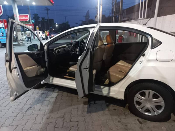 honda-city-cvt-standard-big-4