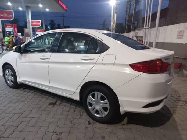 honda-city-cvt-standard-big-8