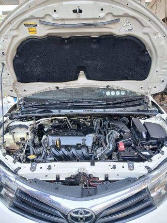 toyota-corolla-xli-2017-big-3