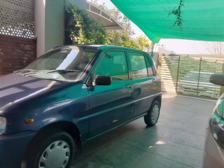 daihatsu-cuore-2004
