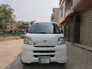 daihatsu-hijet-2014
