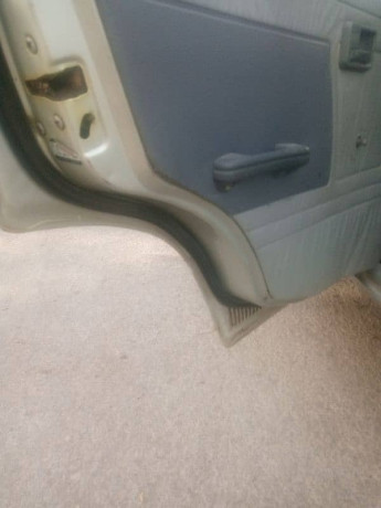 suzuki-mehran-vx-2006-big-6