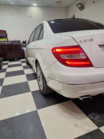 mercedes-250-d-2012-big-7