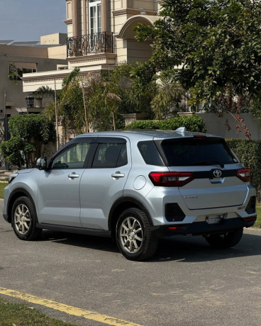 toyota-raize-xs-big-0