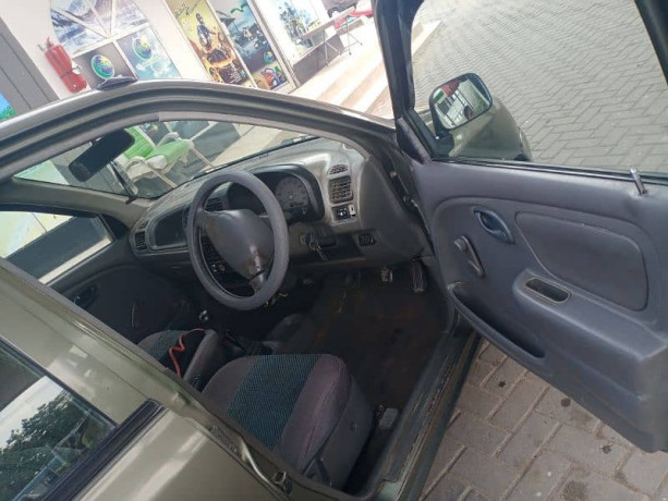 suzuki-alto-2009-big-4