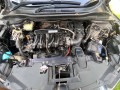 honda-vezel-z-2015-small-12
