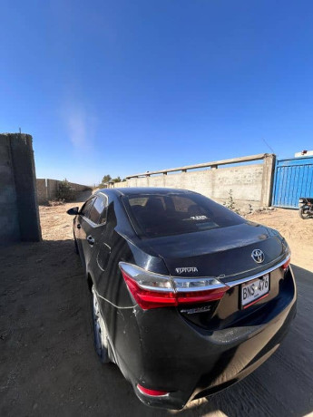 toyota-corolla-gli-2018-big-2
