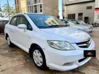 honda-fit-aria-200612