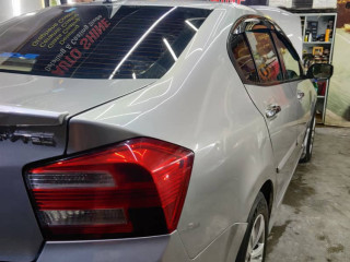 honda-city-15-silver-colour
