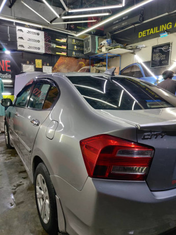 honda-city-15-silver-colour-big-4