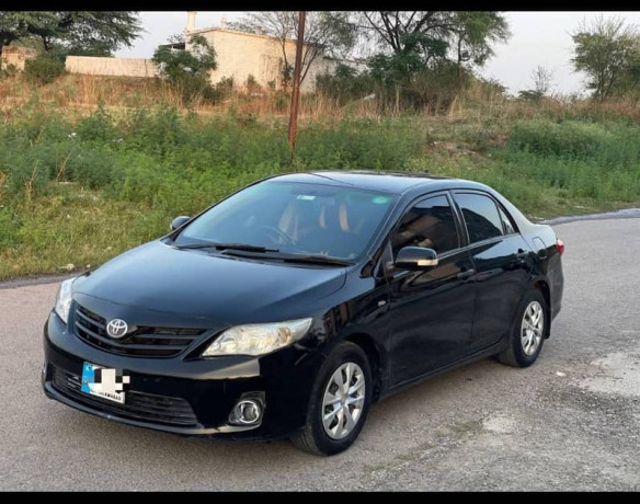toyota-corolla-xli-2011-convert-gli-big-0