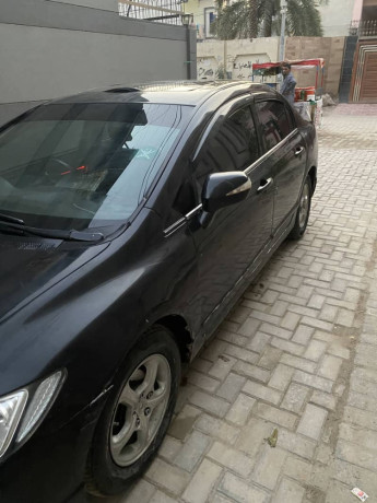 honda-civic-vti-oriel-big-0