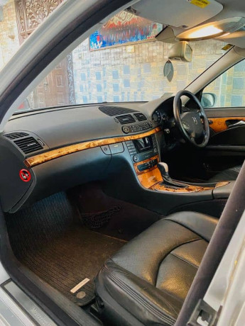 mercedes-e-class-2003-big-8