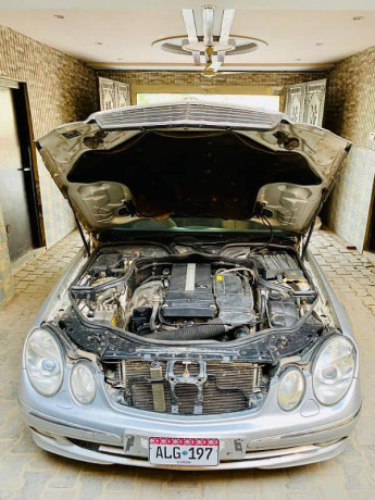 mercedes-e-class-2003-big-2
