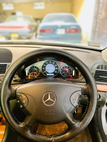 mercedes-e-class-2003-big-12
